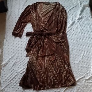 3/4 sleeve V neck dress